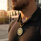 Dije Masónico en acero para hombre dije Circular escuadra con incrustaciones de piedras Cz - Miniatura 6