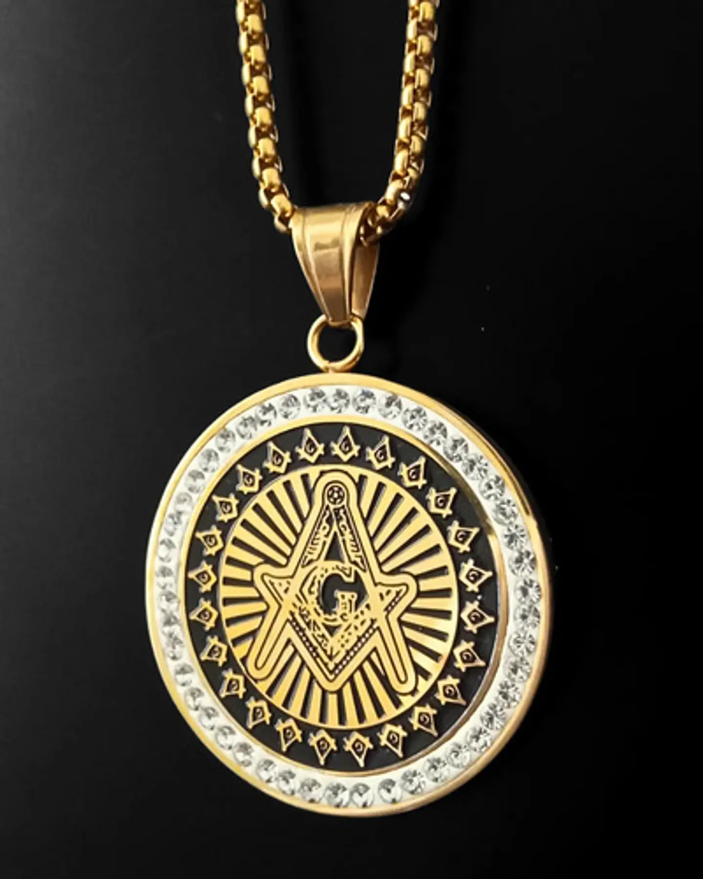 Dije Masónico en acero para hombre dije Circular escuadra con incrustaciones de piedras Cz 11