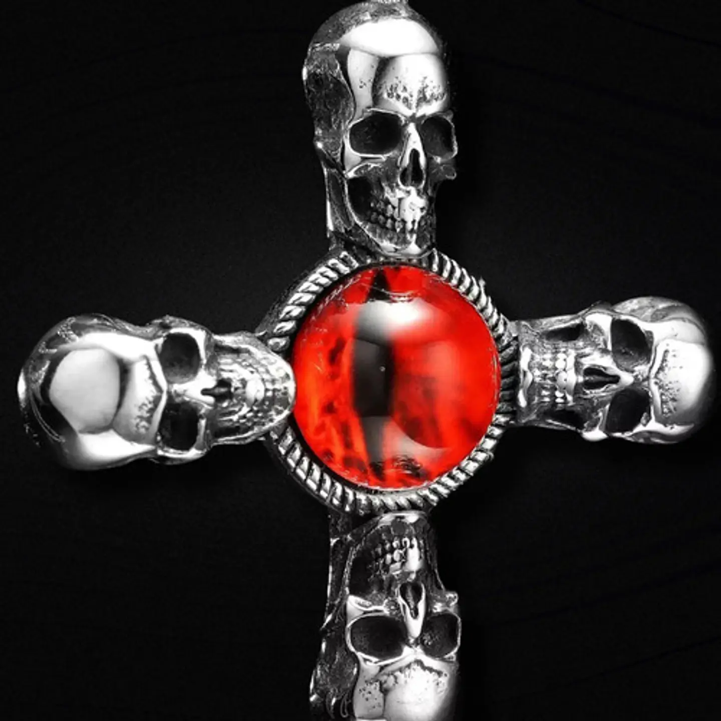 Collar Acero Inoxidable Color Plata Cruz Craneo Ojo Hombre 8