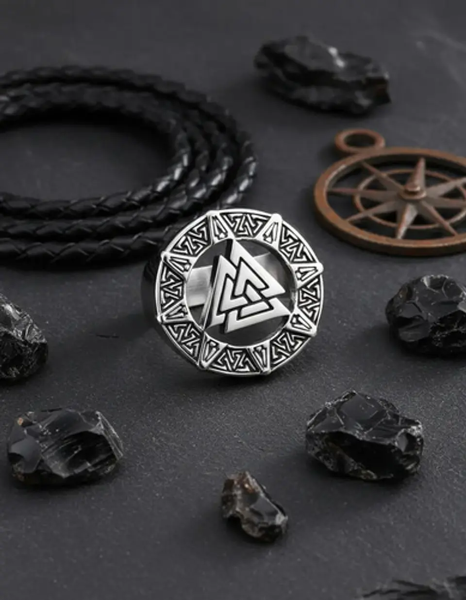 Anillo Acero Inoxidable Color Plata Triangulo Vikingo Hombre 3