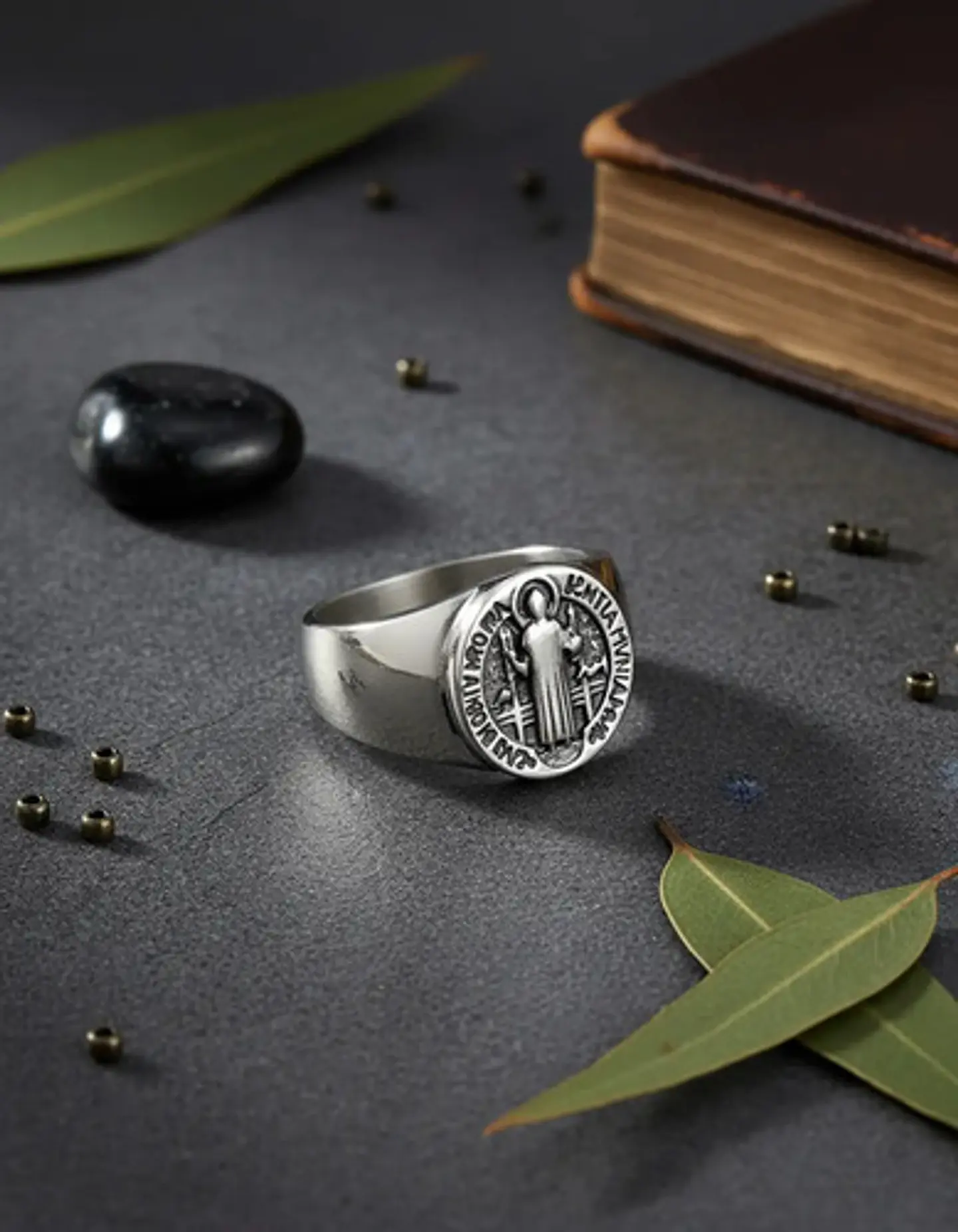 Anillo Acero Inoxidable Color Plata Biblia Jesús Para Hombre 4