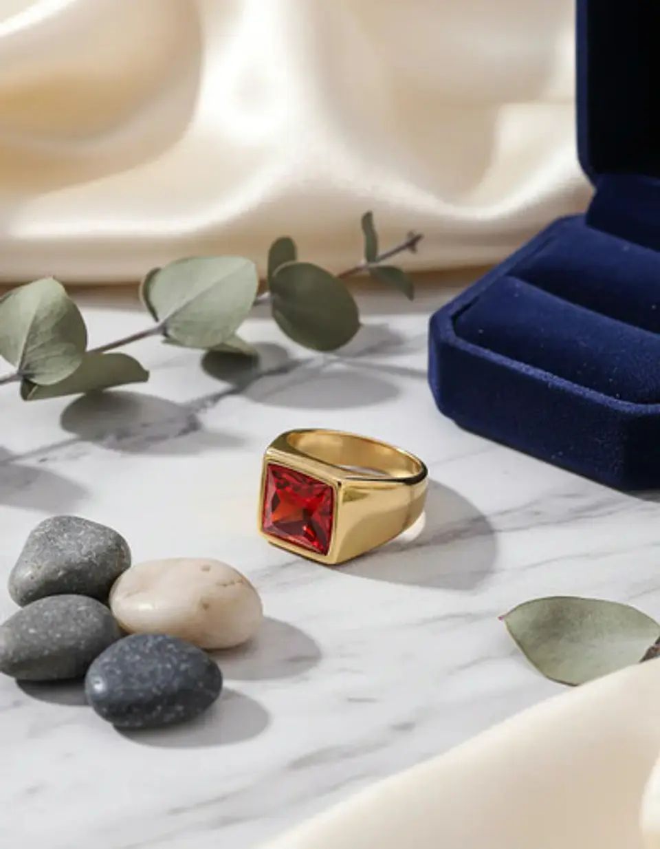 Anillo Clásico De Acero Color Oro Con Piedra Hombre Y Mujer 3