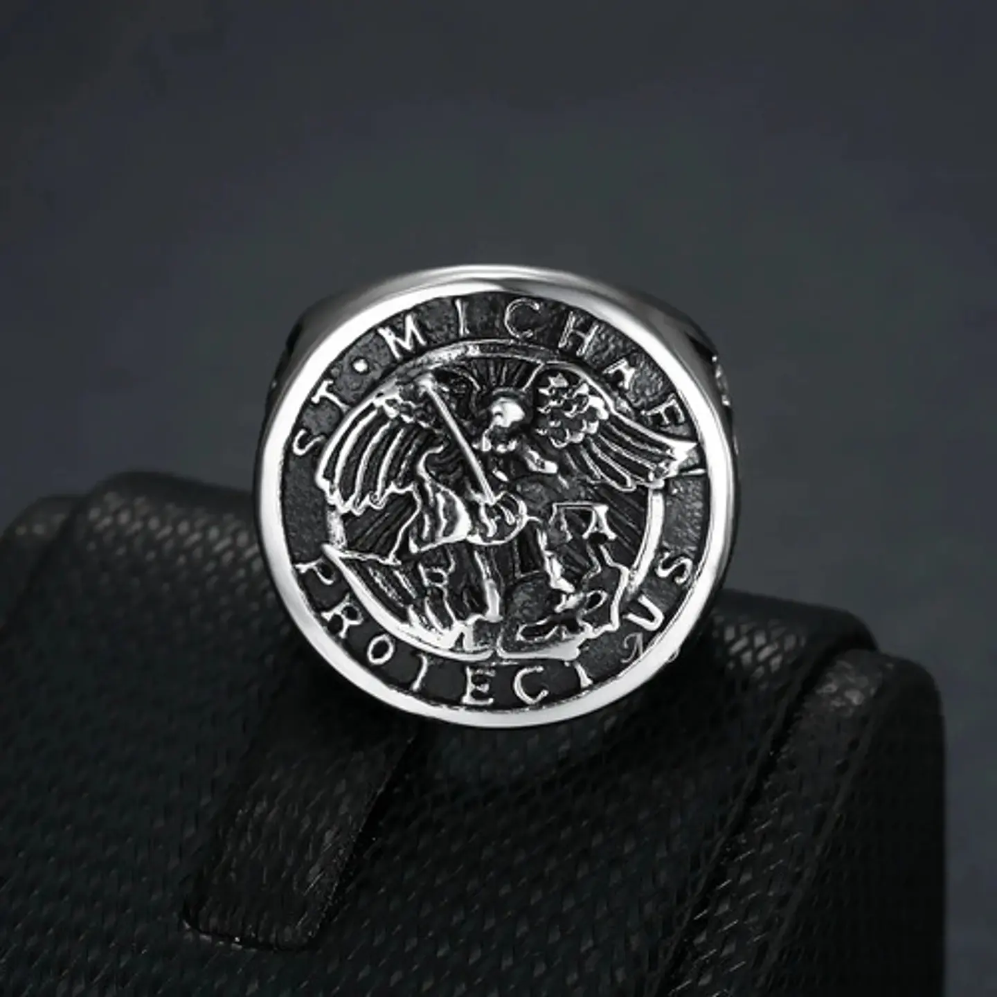 Anillo Acero Inoxidable Color Plata St Michael Angel Hombre 4