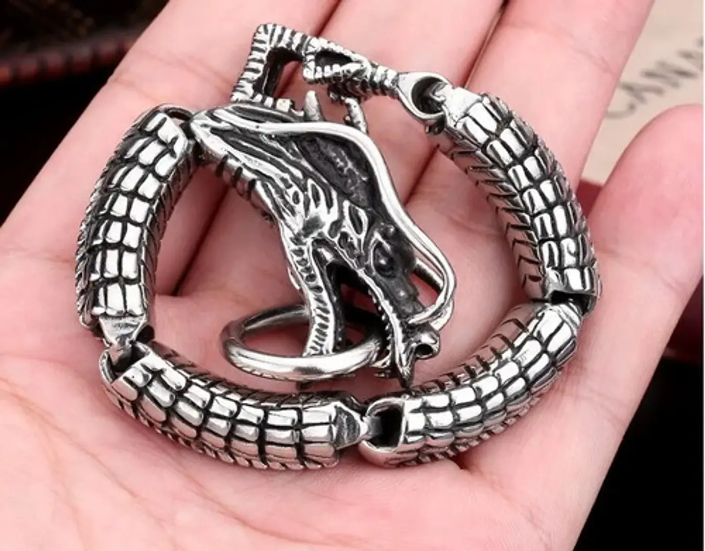 Pulsera Brazalete Acero Inoxidable Dragón Color Plata Hombre 12
