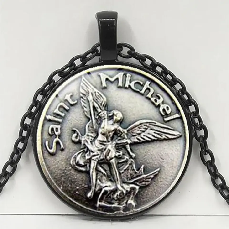 Collar Cadena Negra Cristal Arcángel Michael Hombre Y Mujer 2