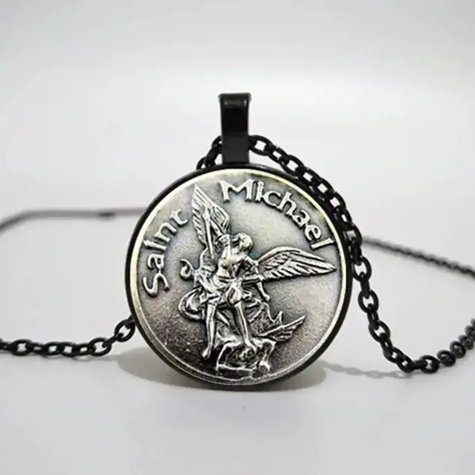 Collar Cadena Negra Cristal Arcángel Michael Hombre Y Mujer 3
