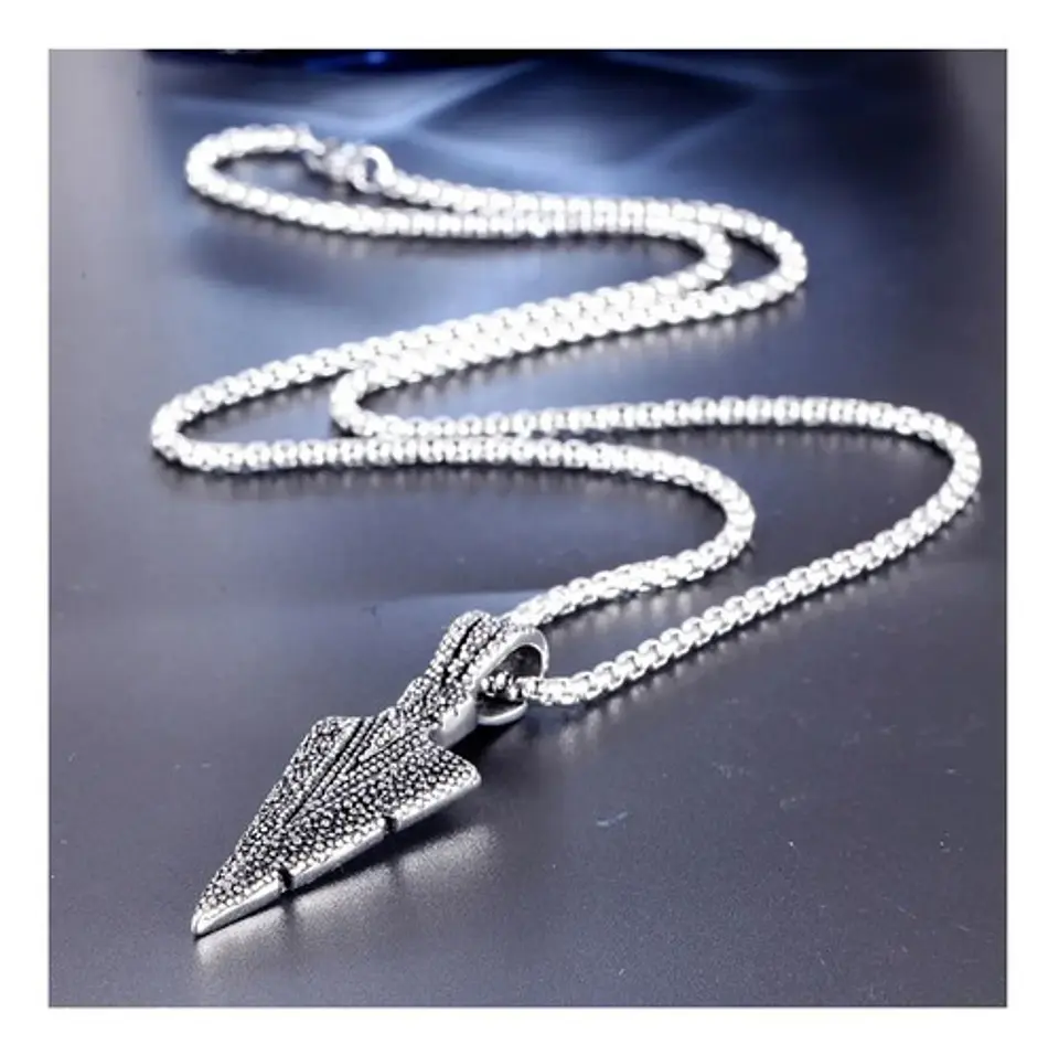 Collar Acero Inoxidable Color Plata Flecha  Hombre 22