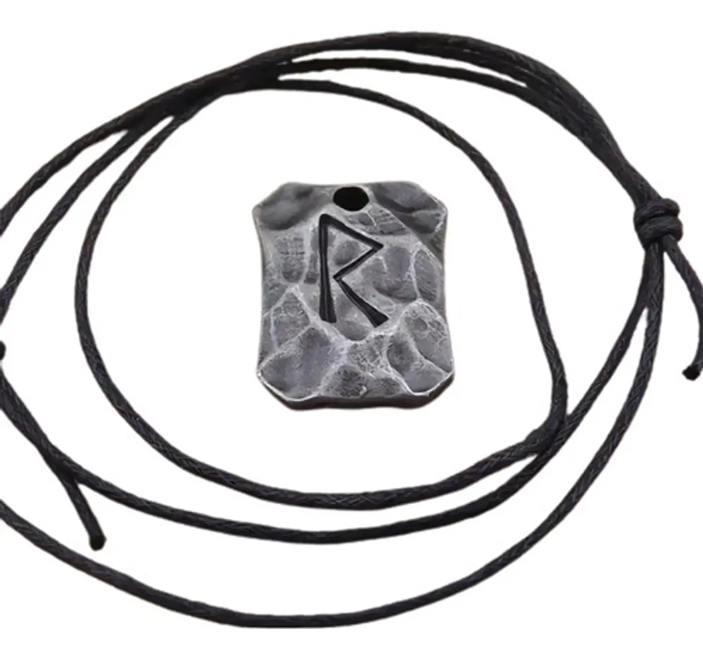 Collar Talismán Runas Hierro Martillado Vikingo Para Hombre  16