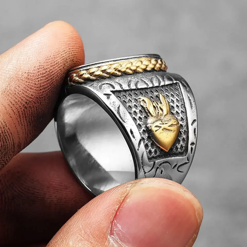 Anillo Color Plata Cruz Mano De Dios Acero Inoxidable Hombre 7