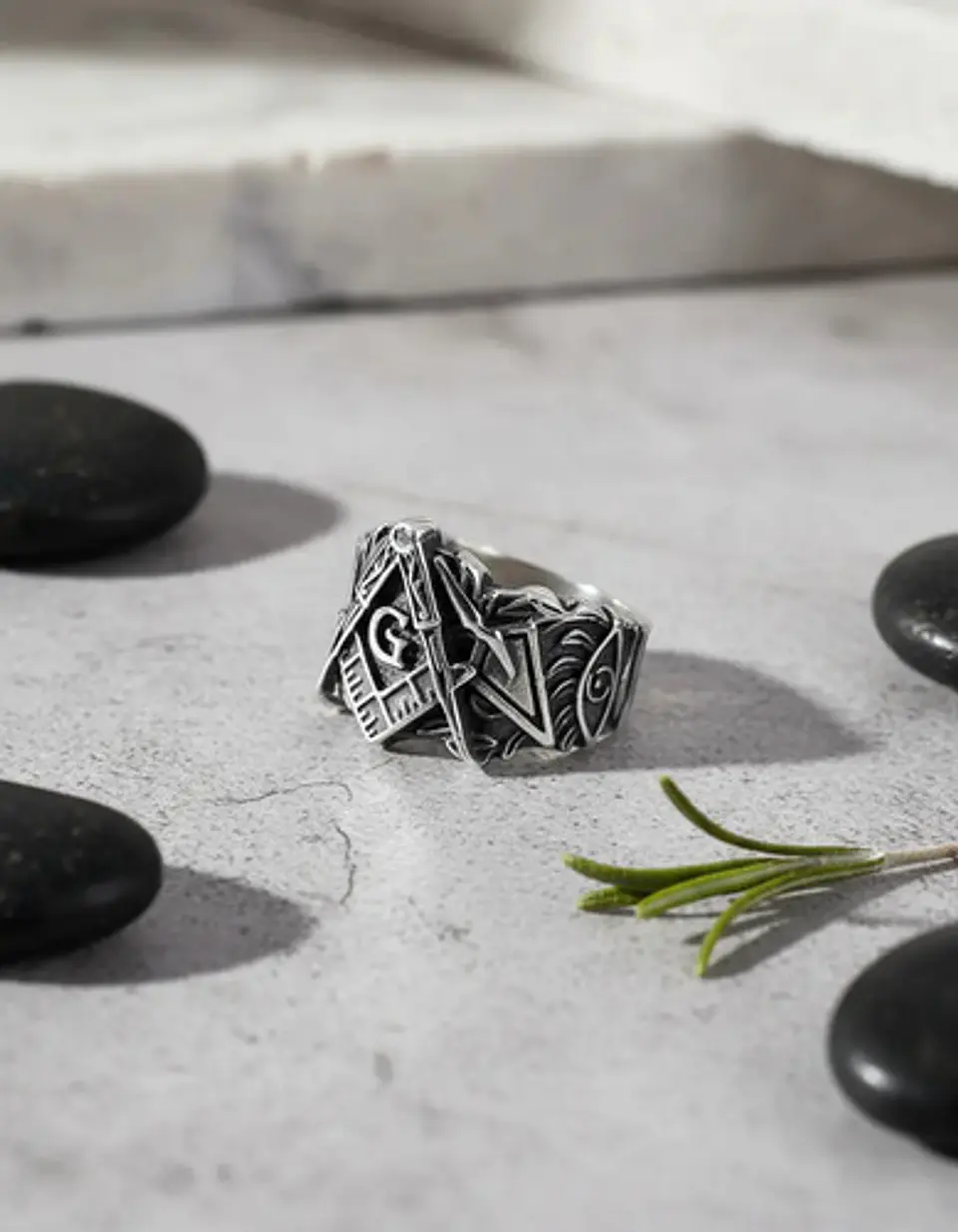 Anillo Color Plata Masón Relieve Acero Inoxidable Hombre 7