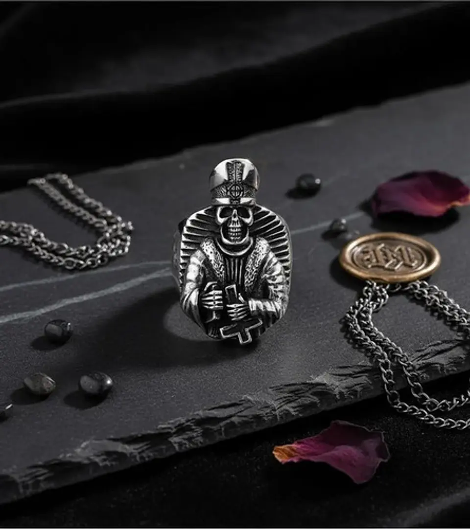 Anillo Para Hombre Forma De Esqueleto Cruz Invertida Cráneo 8
