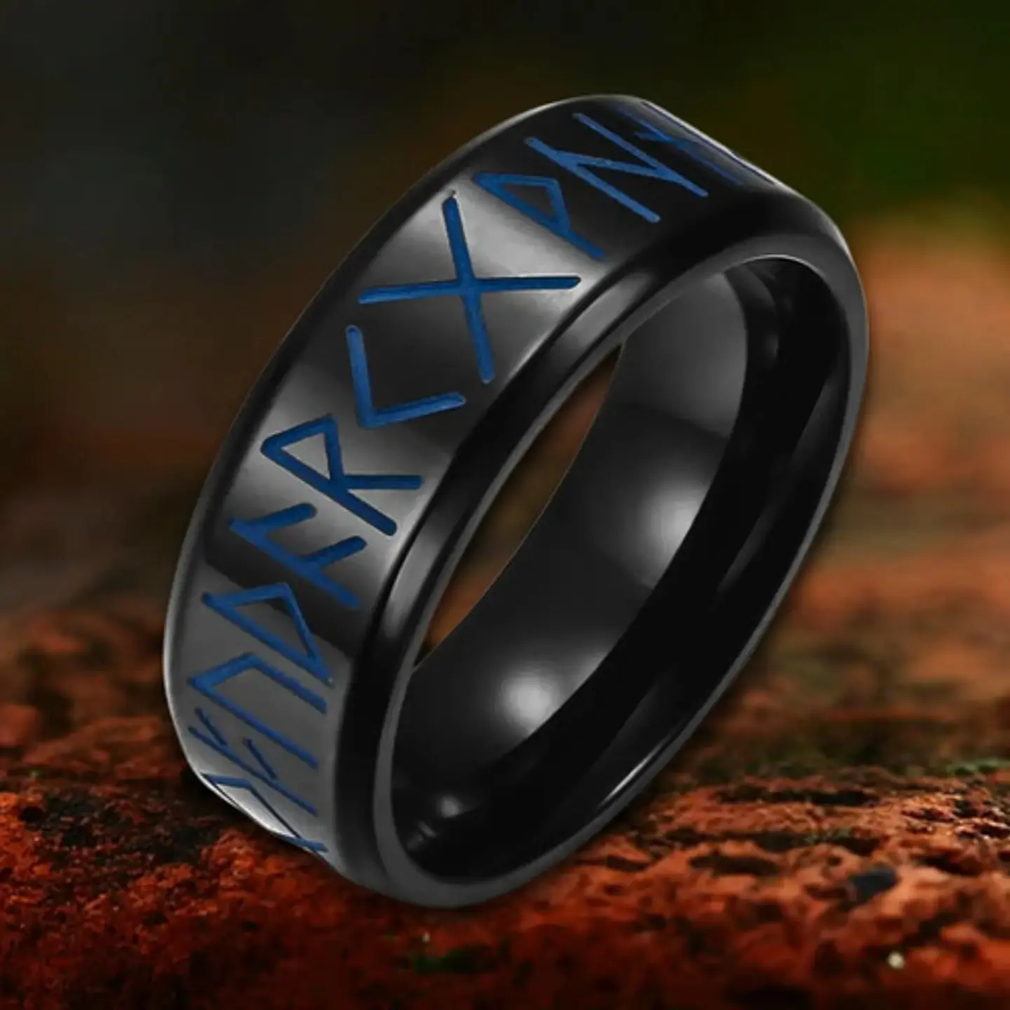 Anillo En Acero Para Hombre Color Plata Brilla Oscuridad 20