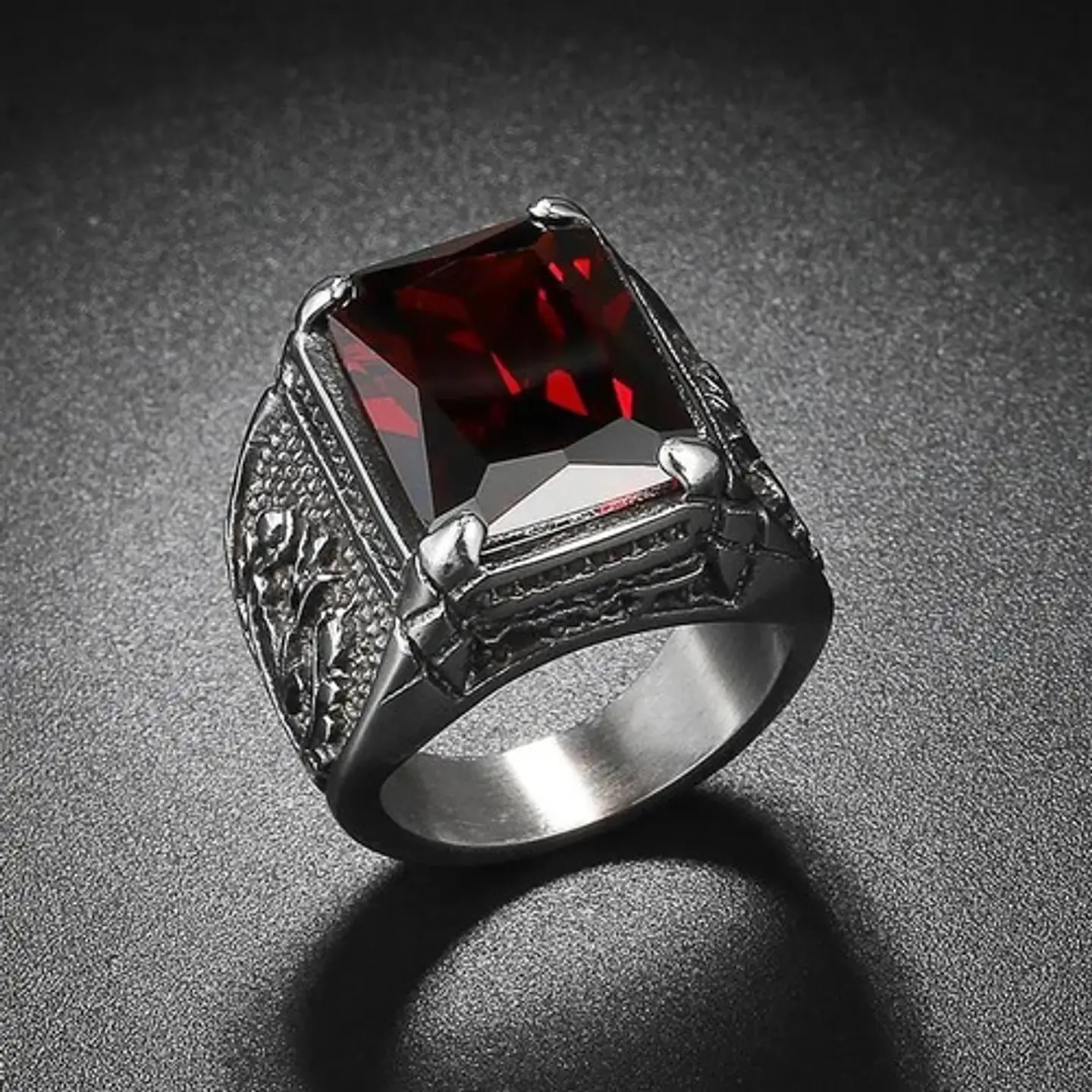Anillo Color Plata Piedra Roja Acero Inoxidable Para Hombre 4