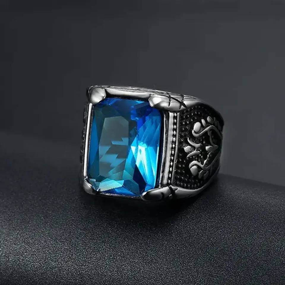 Anillo Color Plata Piedra Roja Acero Inoxidable Para Hombre 8