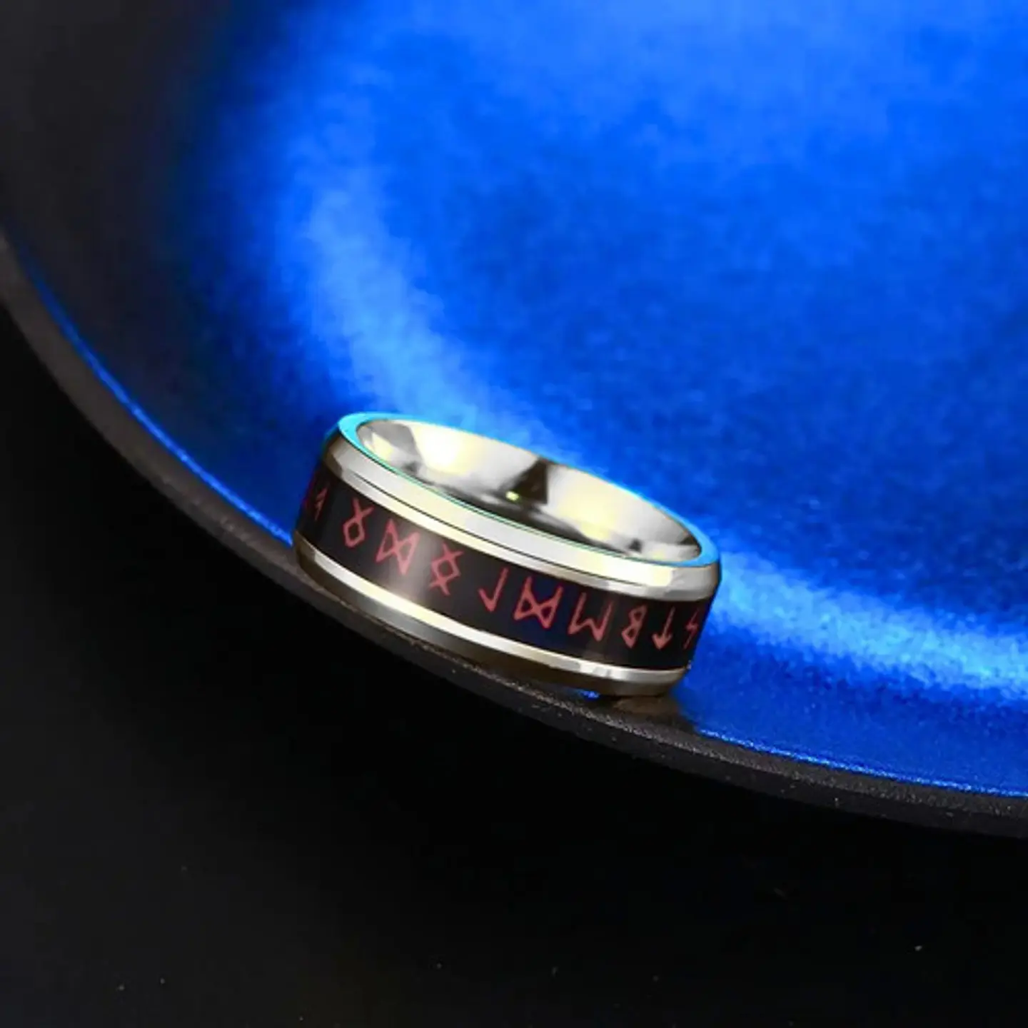 Anillo Mágico Runas Color Plata Acero Inoxidable Para Hombre 7