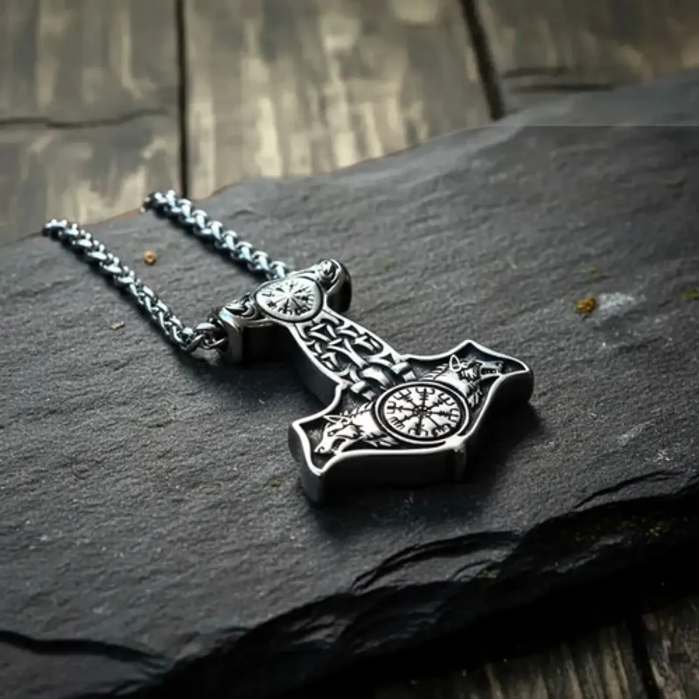 Collar Vikingo De Acero Para Hombres Dije Thor Mjölni Lobos 3
