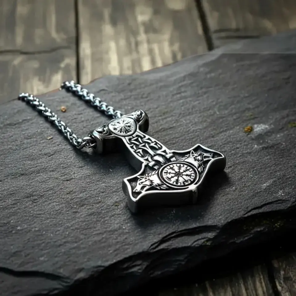 Collar Vikingo De Acero Para Hombres Dije Thor Mjölni Lobos 3
