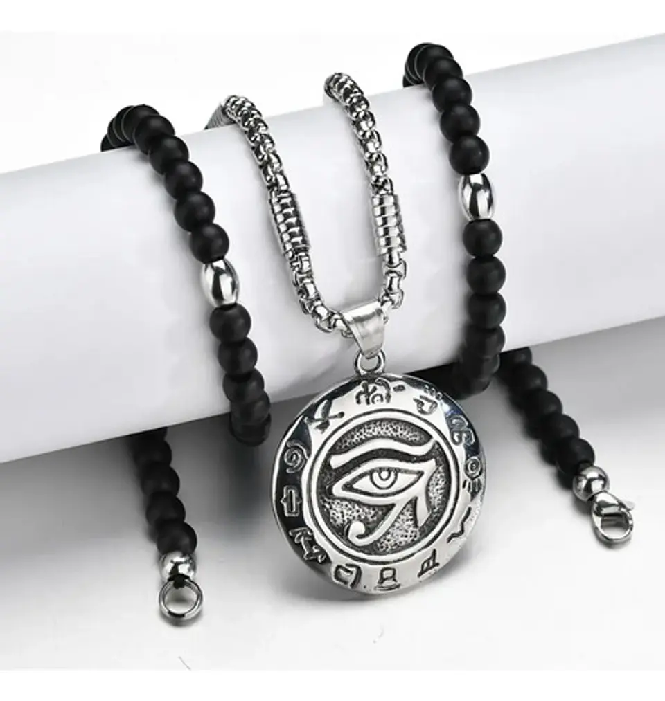 Collar Color Plata Ojo De Horus Acero Inoxidable Para Hombre 4