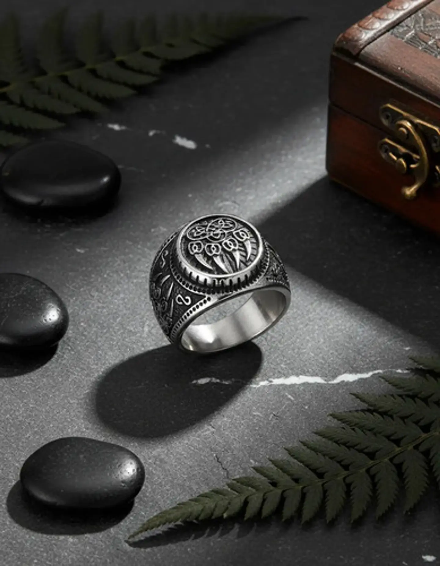 Anillo Para Hombres Vikingo Garra Oso Color Plata De Acero 8