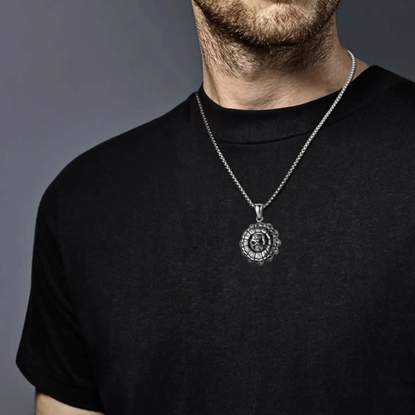 Collar Para Hombre Dije Cráneo Números Romanos Calavera Punk 8