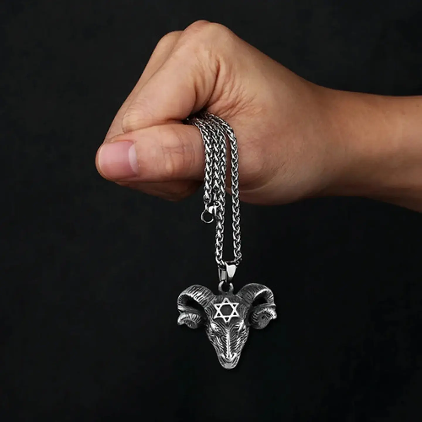 Collar Para Hombres Y Mujeres Dije Carnero Baphomet Vikingo 2