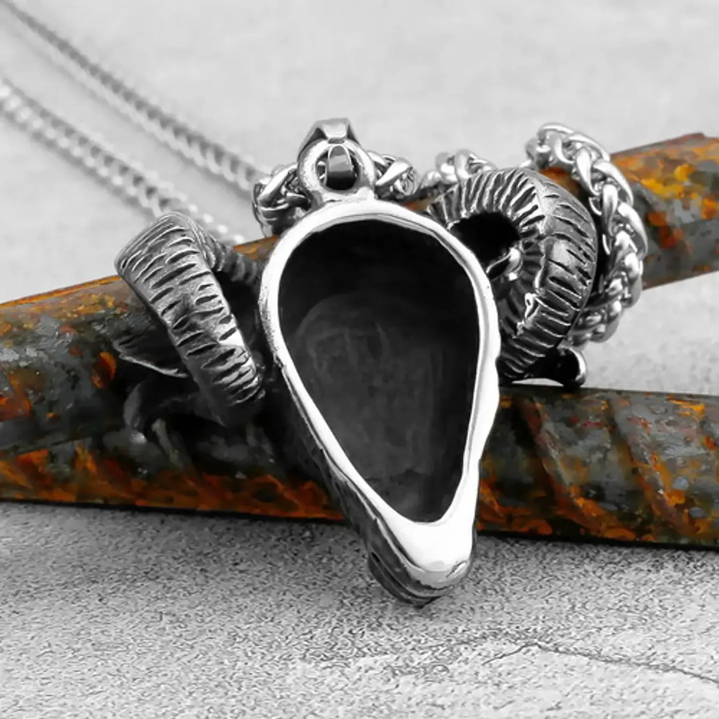 Collar Para Hombres Y Mujeres Dije Carnero Baphomet Vikingo 9