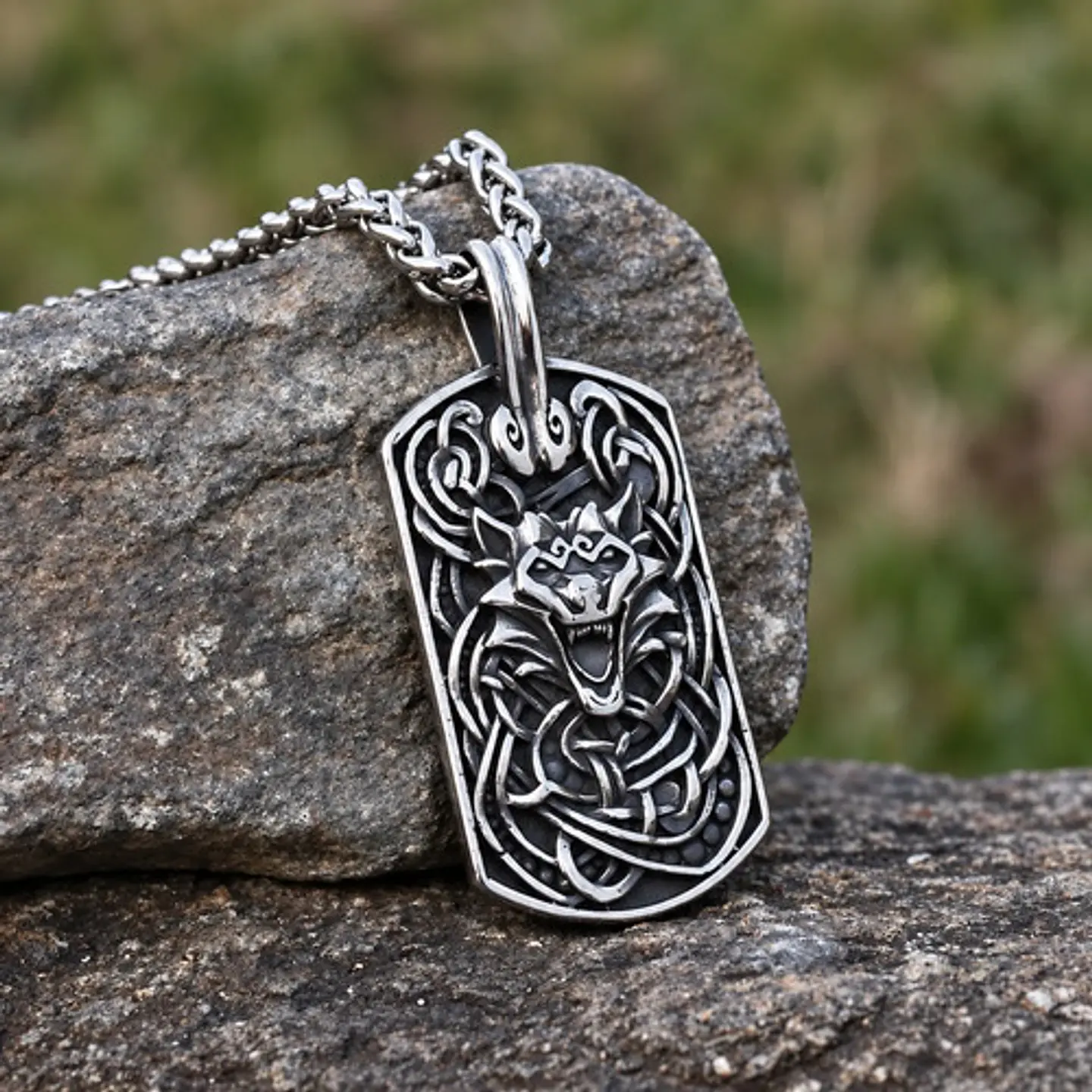 Collar Plateado Vikingo En Acero Para Hombre Dije Lobo Odin 5