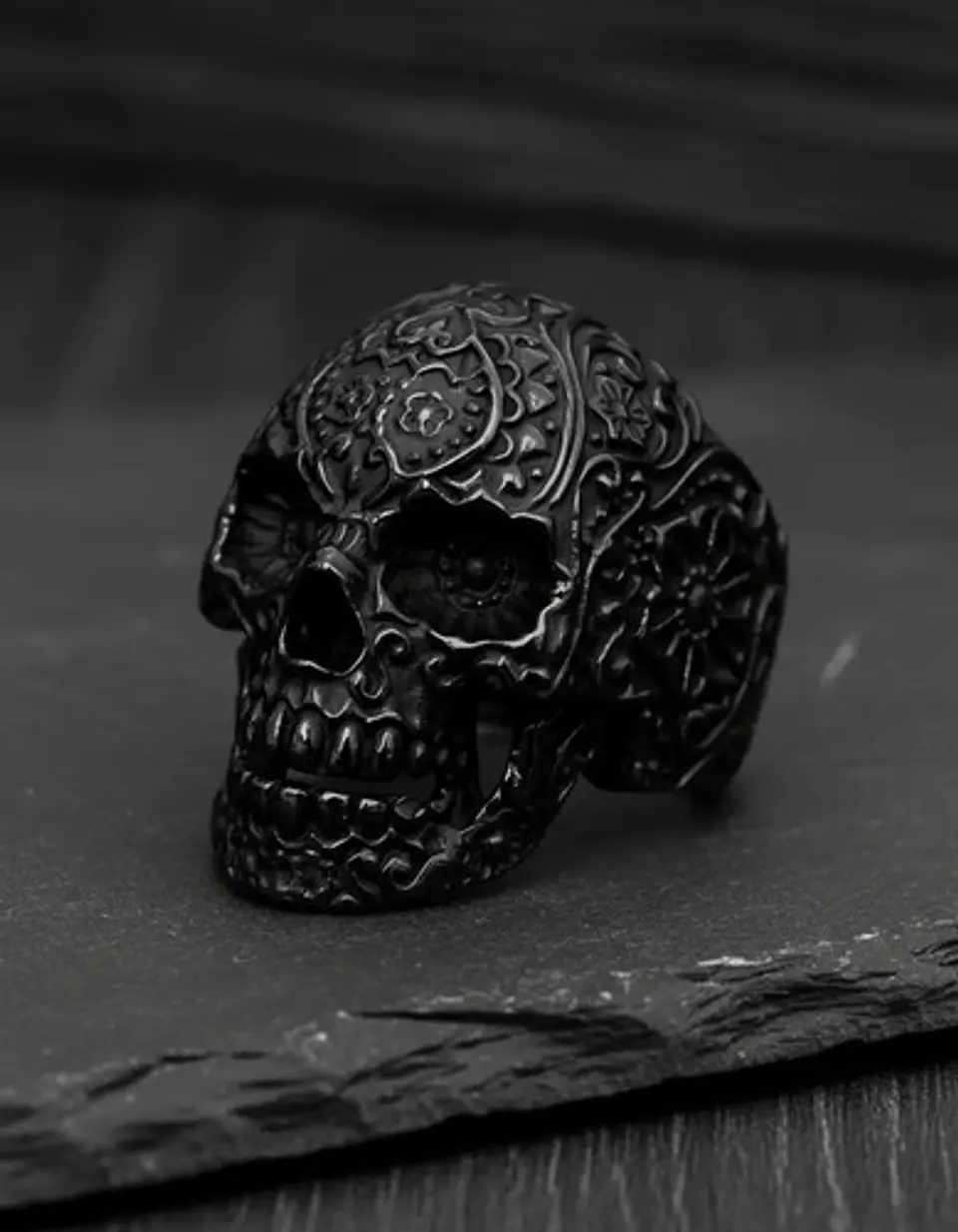 Anillo Hombre Forma De Cráneo Calavera Gótico Azul De Acero 14