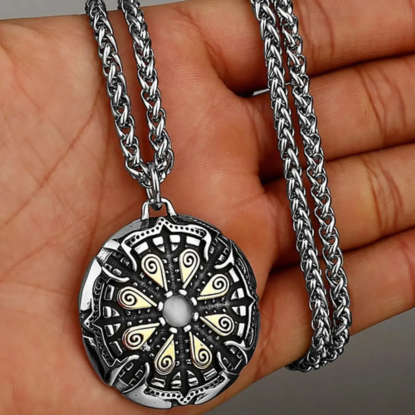 Collar Vikingo Vegvisir Color Plata Acero Inoxidable Hombre 4