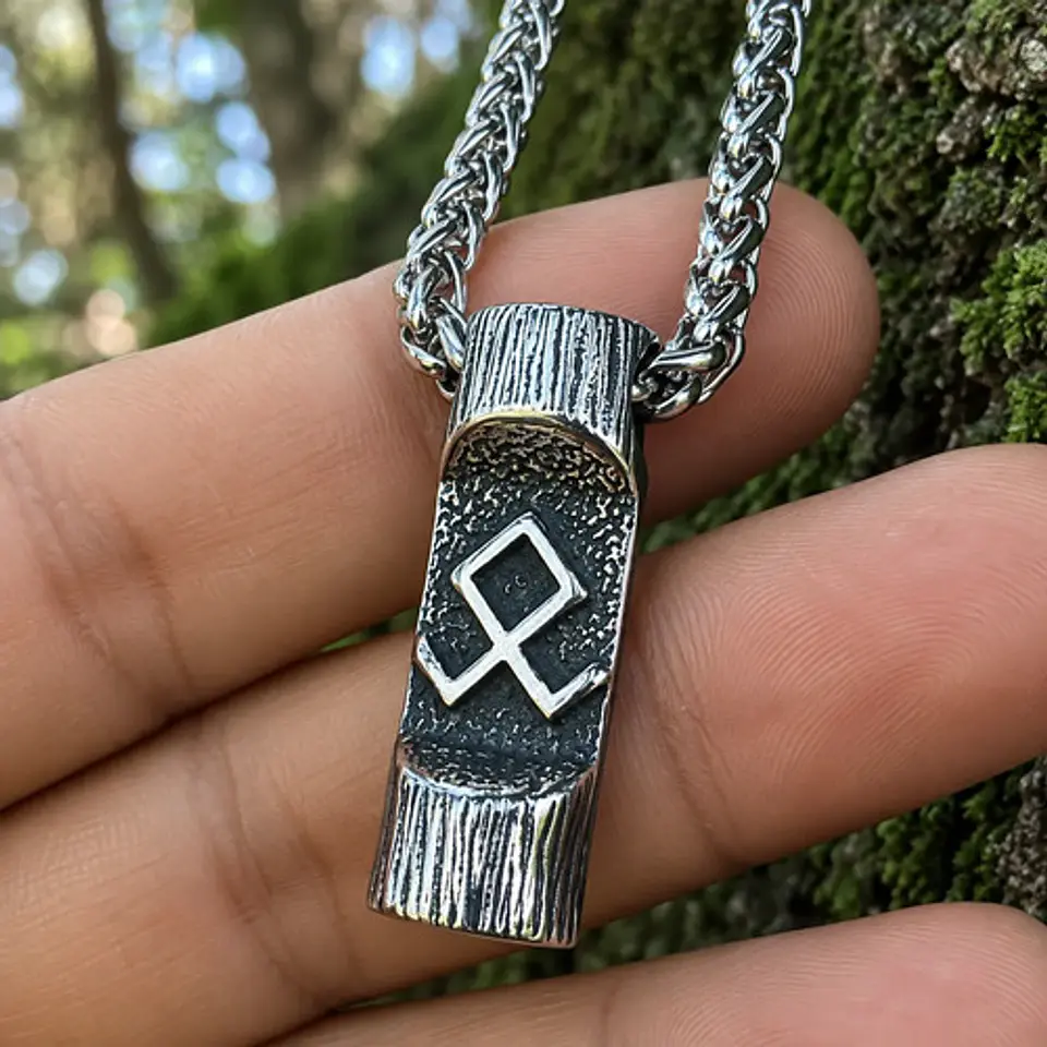 Collar Plateado Vikingo De Acero Para Hombre Dije Runa Odin 6