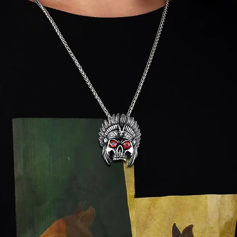 Collar Para Hombre Con Dije Jefe Indio Cráneo Punk De Acero