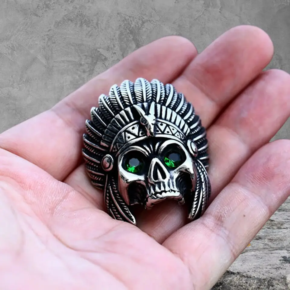 Collar Para Hombre Con Dije Jefe Indio Cráneo Punk De Acero 13