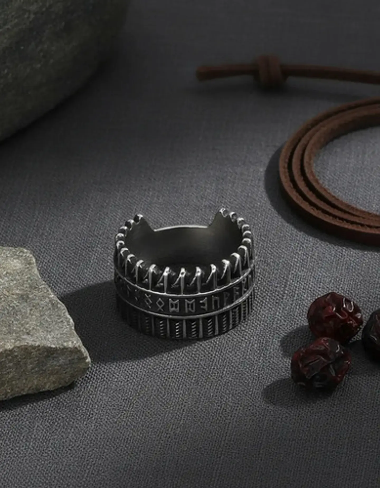 Anillo Para Hombres Vikingo Amuleto Runas Futhark De Acero 10