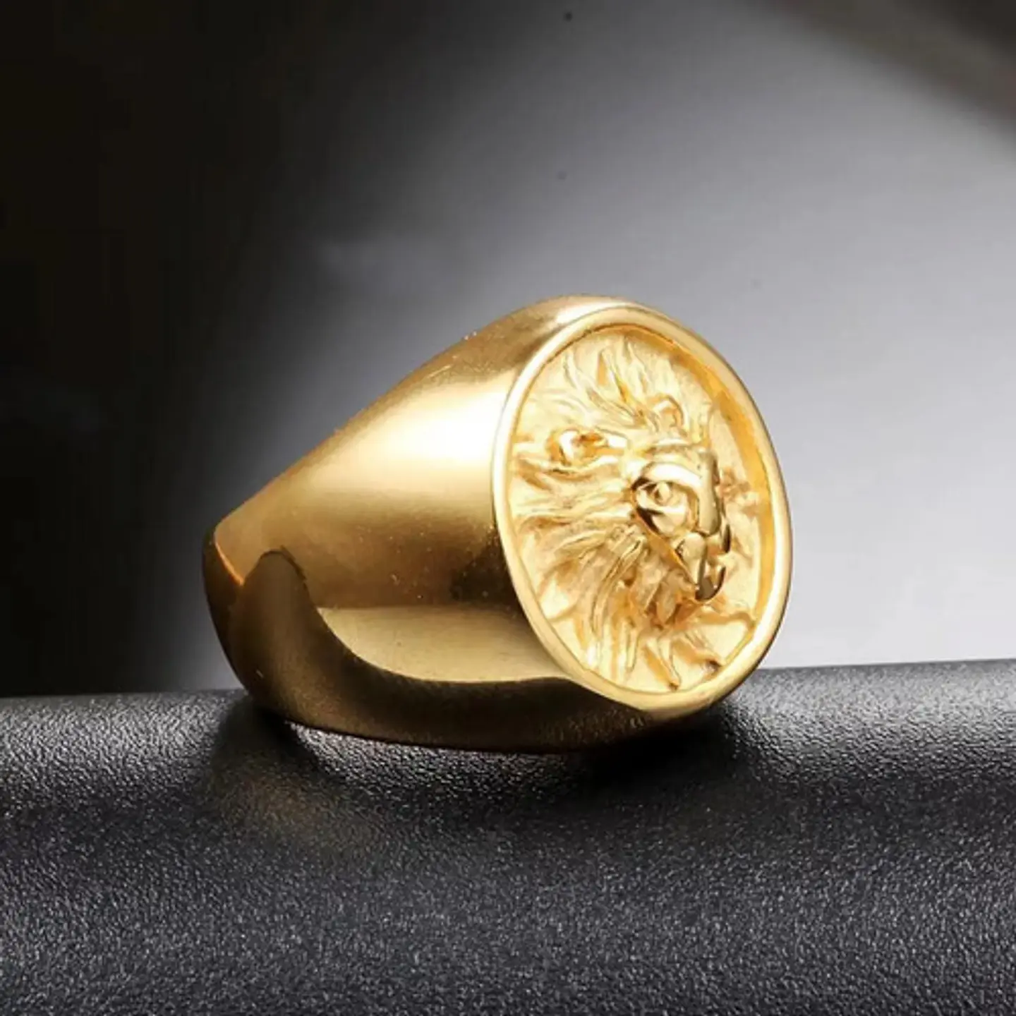 Anillo Argolla Leon Biker Color Oro Acero Inoxidable Hombre 4