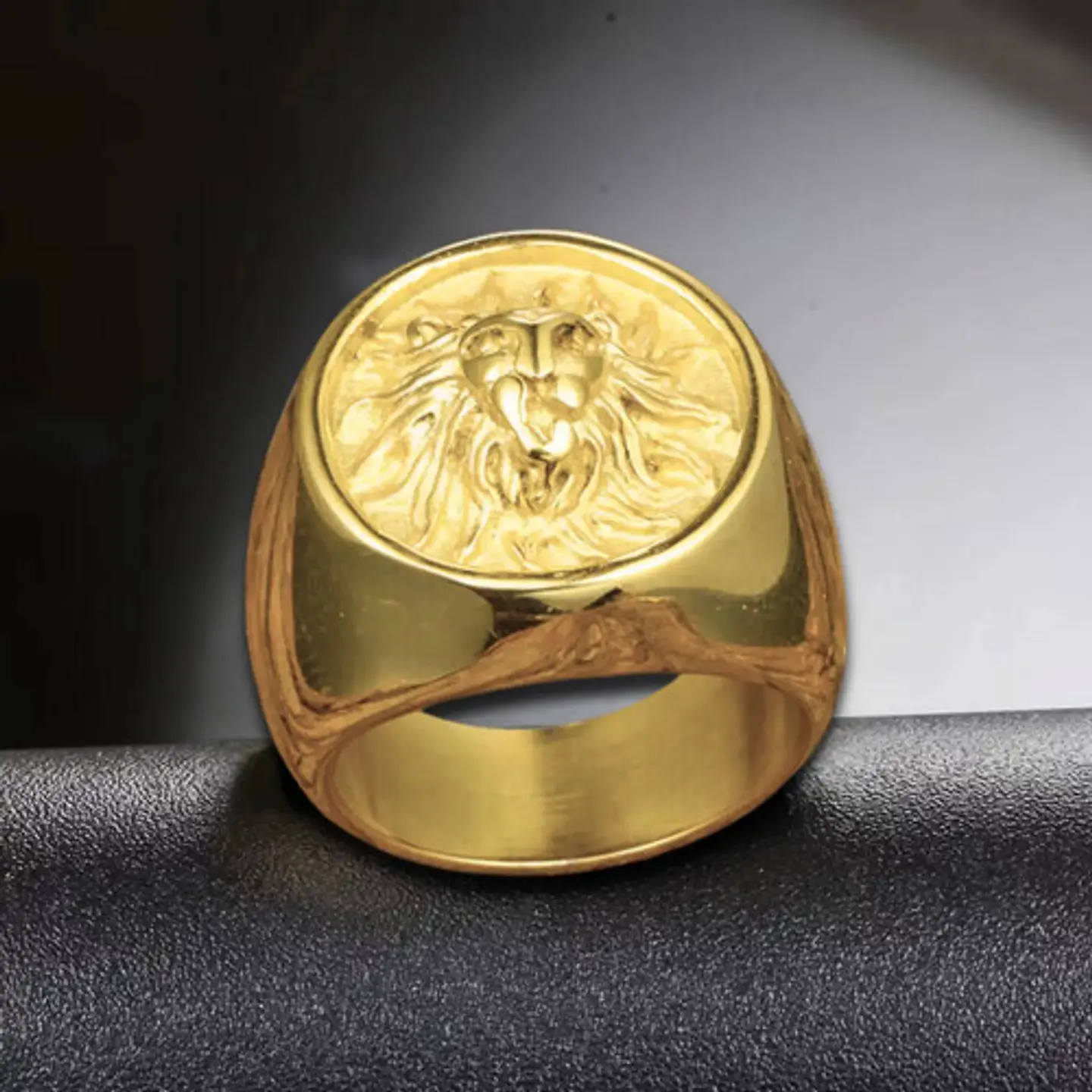 Anillo Argolla Leon Biker Color Oro Acero Inoxidable Hombre 6