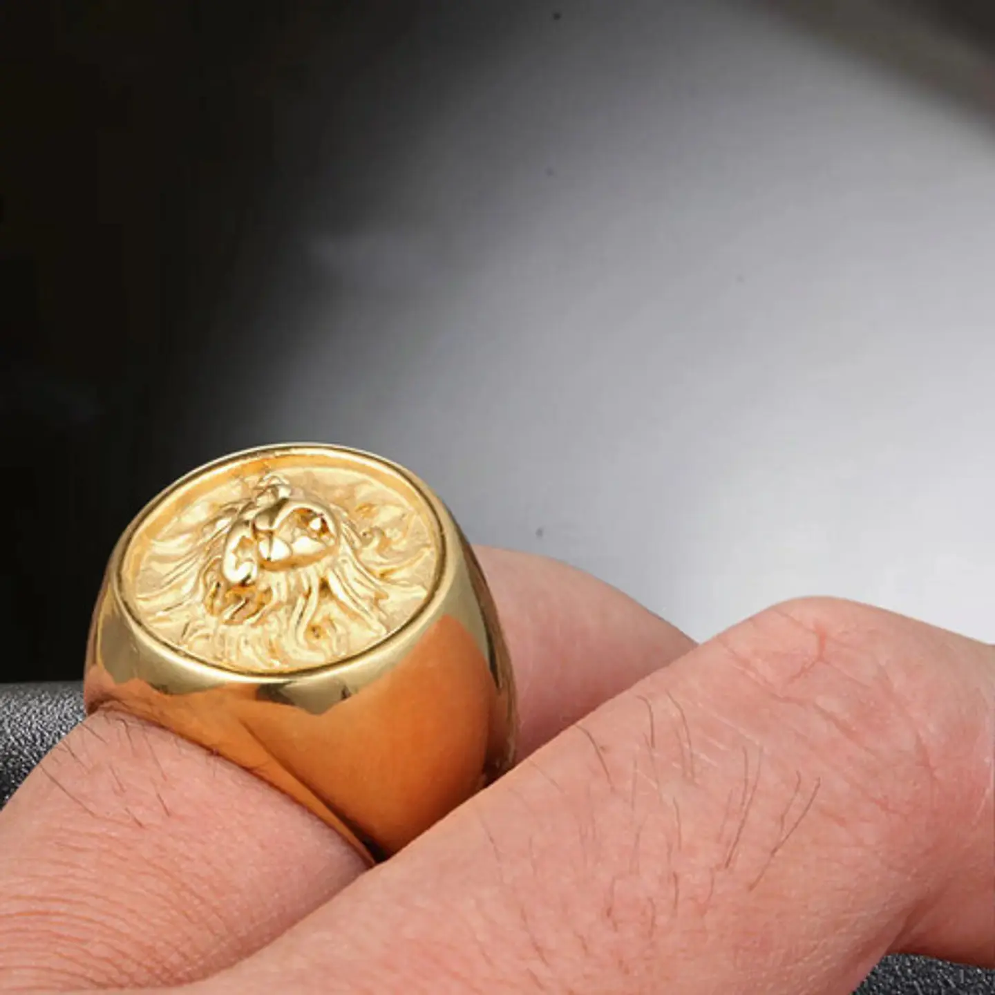 Anillo Argolla Leon Biker Color Oro Acero Inoxidable Hombre 7