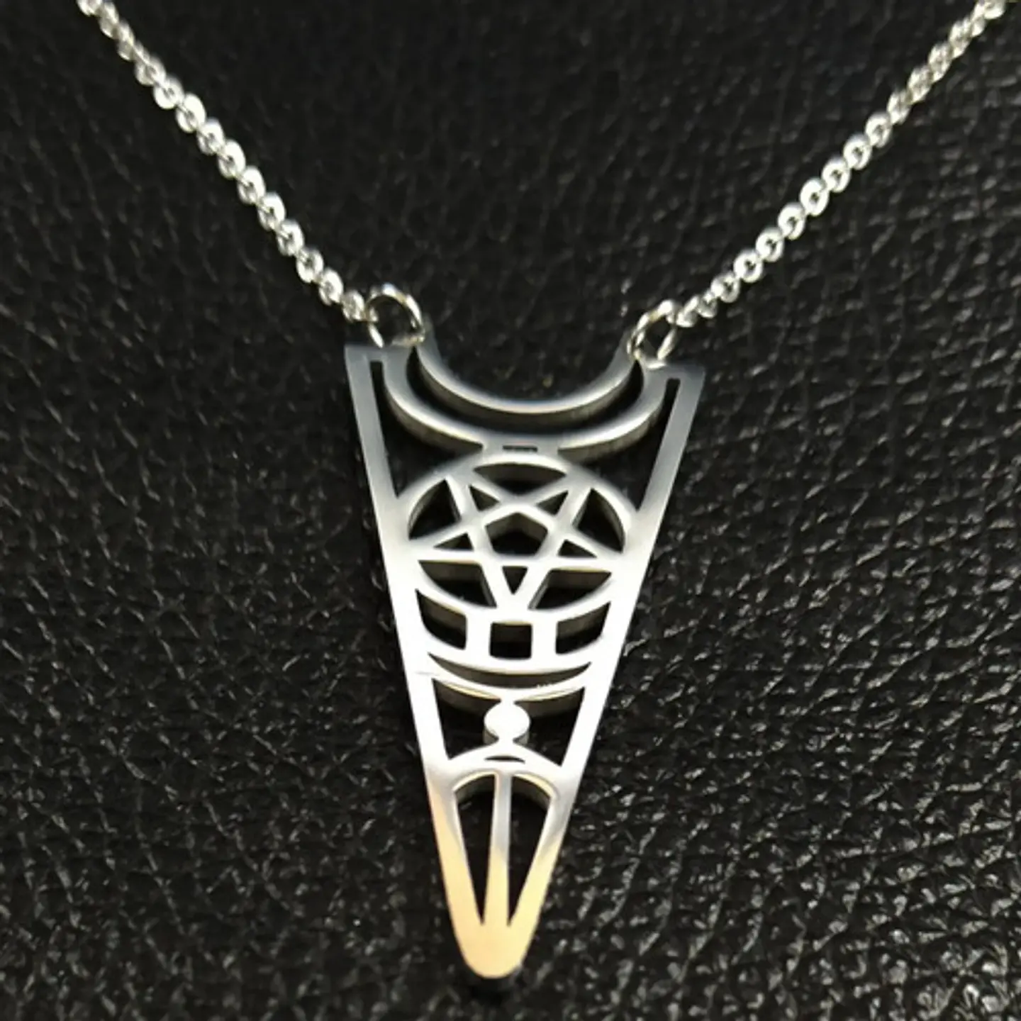 Collar Para Mujer Y Dije Wicca Bruja Luna Acero Color Plata  5