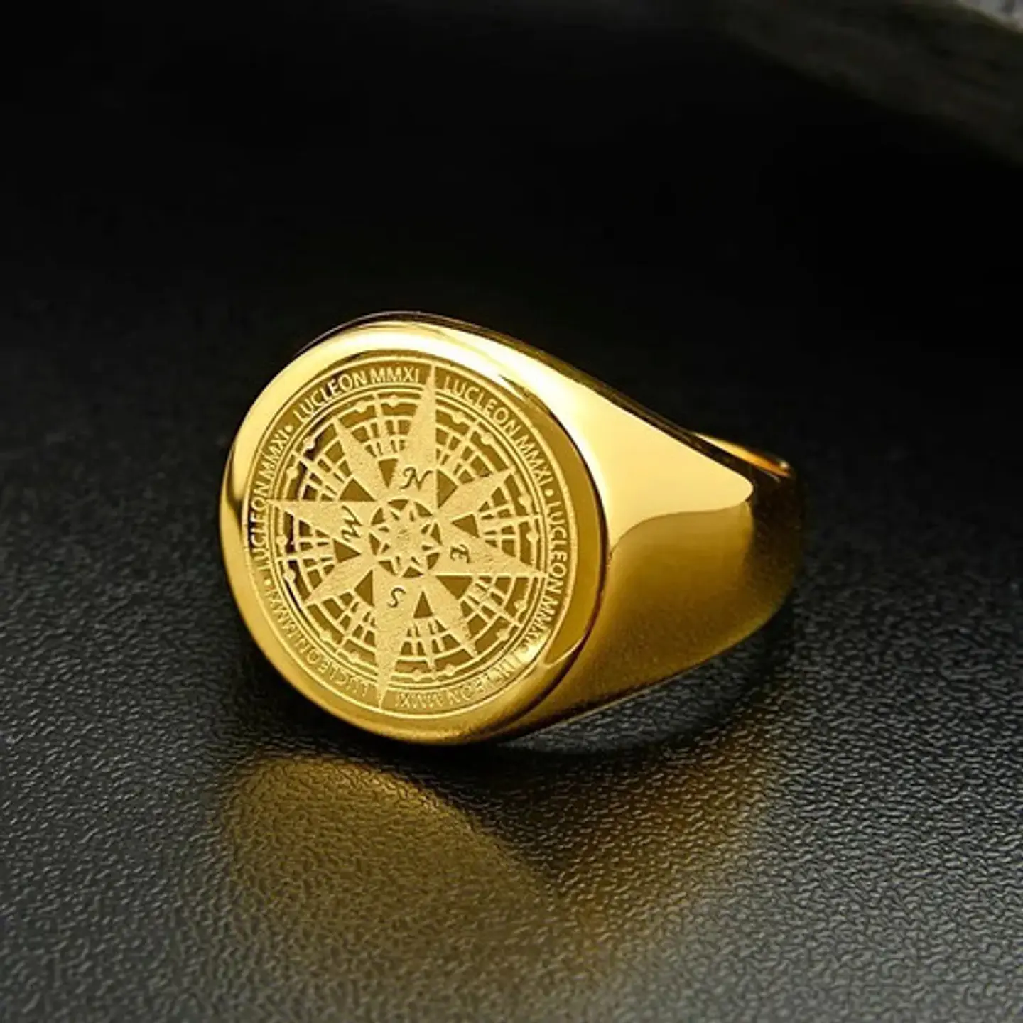 Anillo Argolla Brujula Color Oro Acero Inoxidable Hombre 4