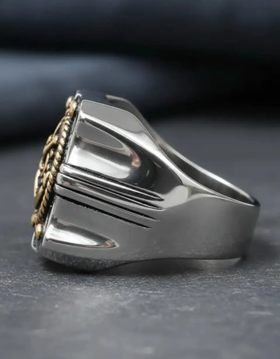 Anillo Para Hombre De Acero Marina Militar Jesús Ancla Usn 5