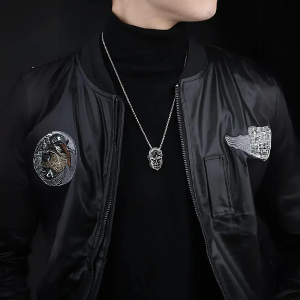 Collar Dije Hellboy Color Plata Acero Inoxidable Para Hombre Plateado 10