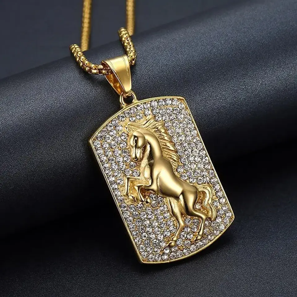 Collar Caballo Piedras Color Oro Acero Inoxidable Hombre 8