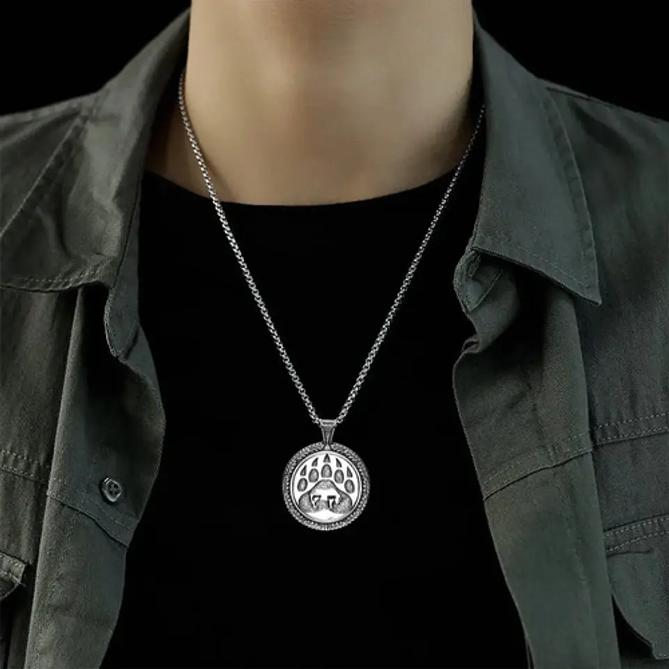 Collar Vikingo En Acero Para Hombre Dije Placa Oso Plateado 3