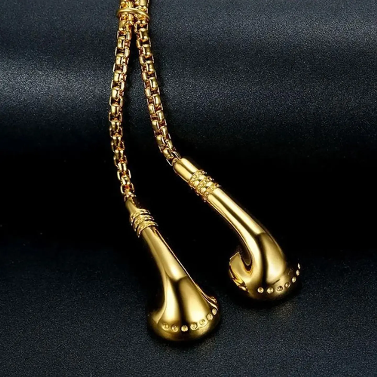 Collar Dije Audifonos Color Oro Acero Inoxidable Para Hombre 2