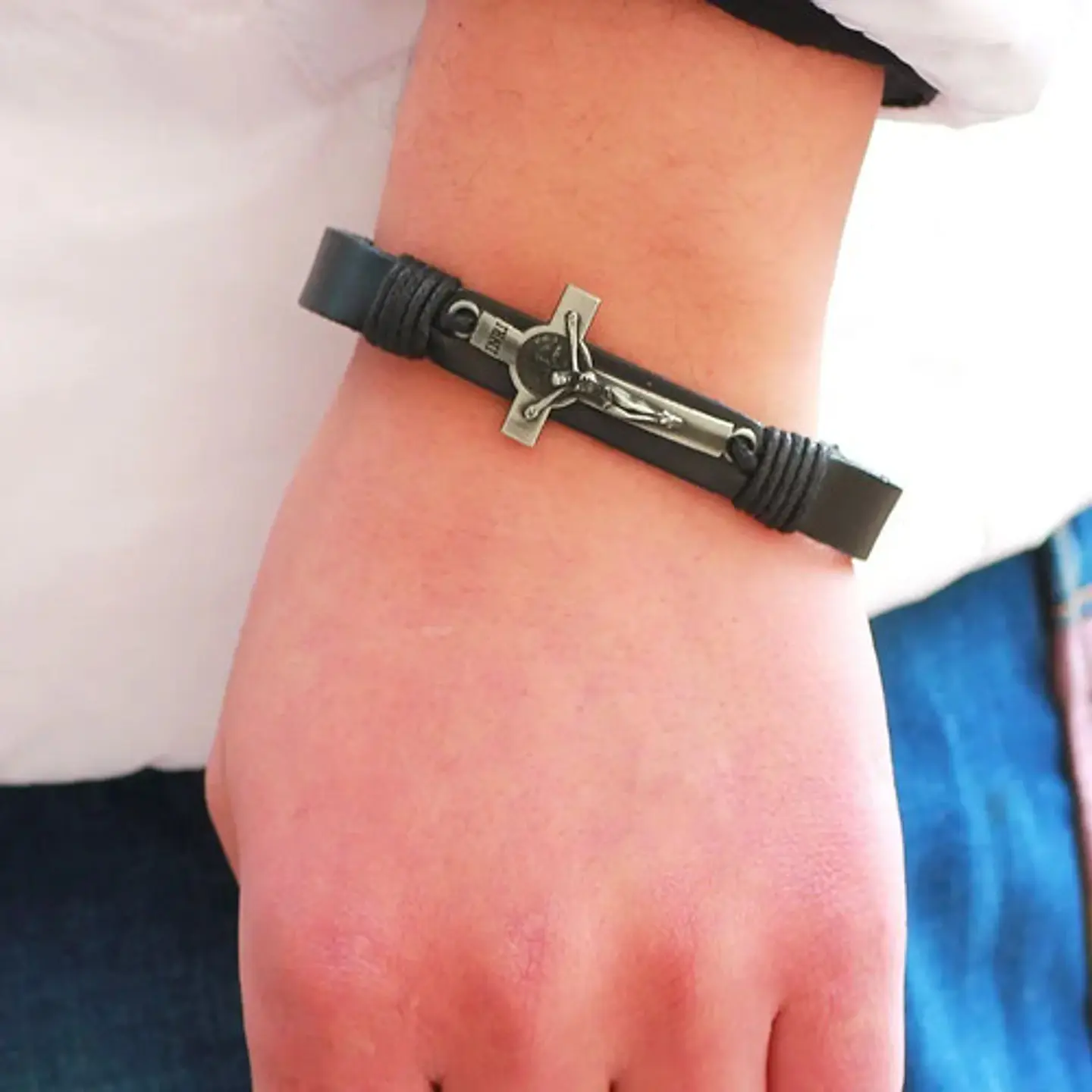 Pulsera Manilla Cruz Sello San Benito Cuero Ancla Hombre 2