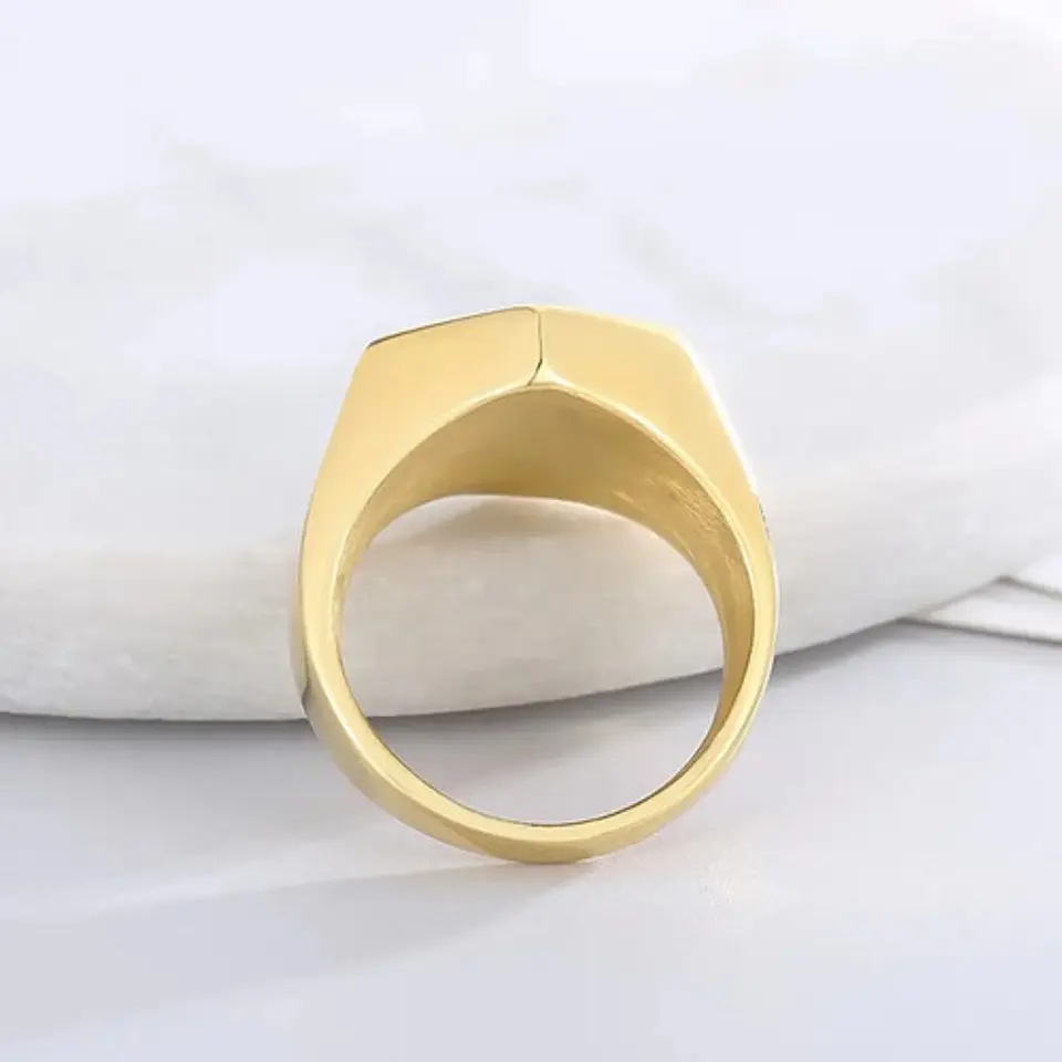 Anillo Hexagonal Clásico Color Oro Acero Inoxidable Hombre 7
