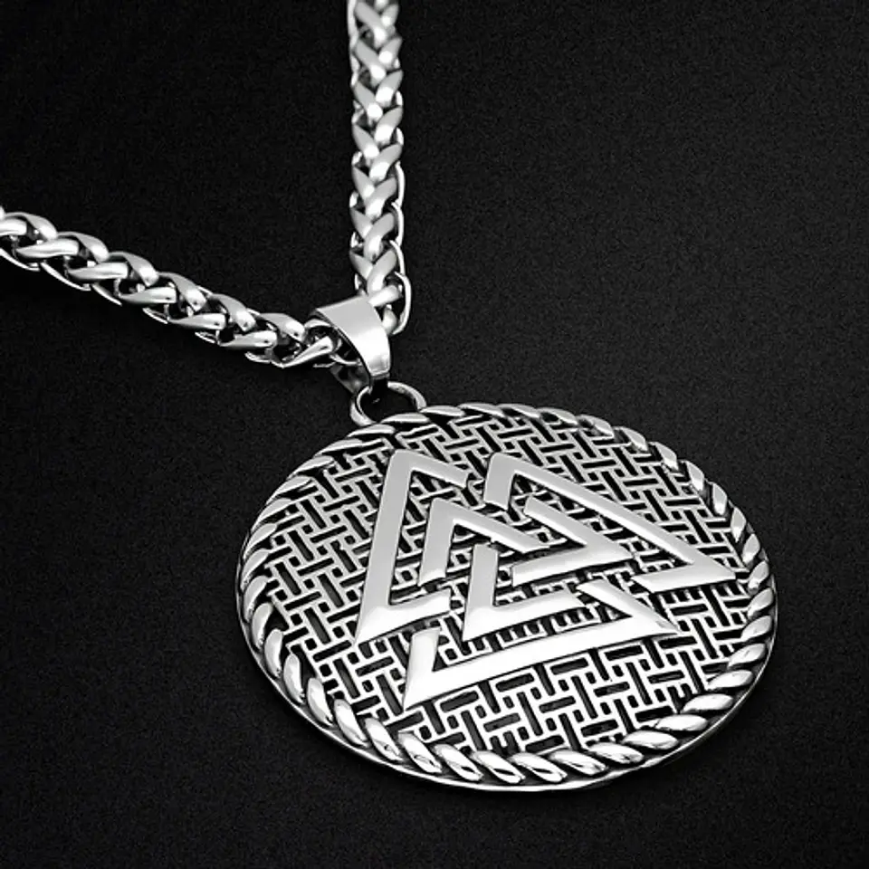 Collar Para Hombre Con Dije Vikingo Valknut Escudo Malla 5