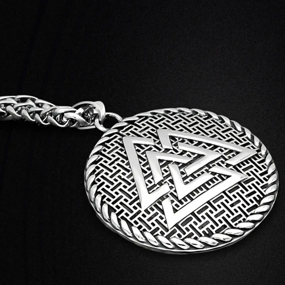 Collar Para Hombre Con Dije Vikingo Valknut Escudo Malla 7
