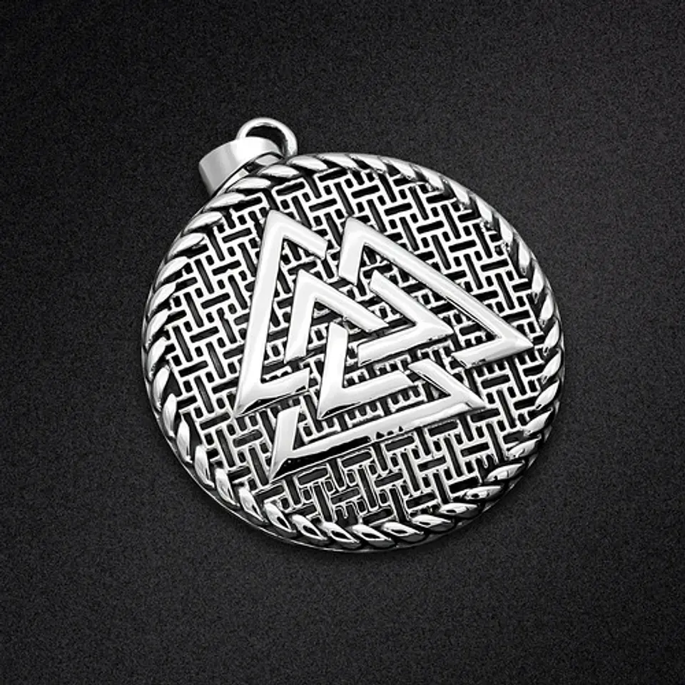 Collar Para Hombre Con Dije Vikingo Valknut Escudo Malla 9