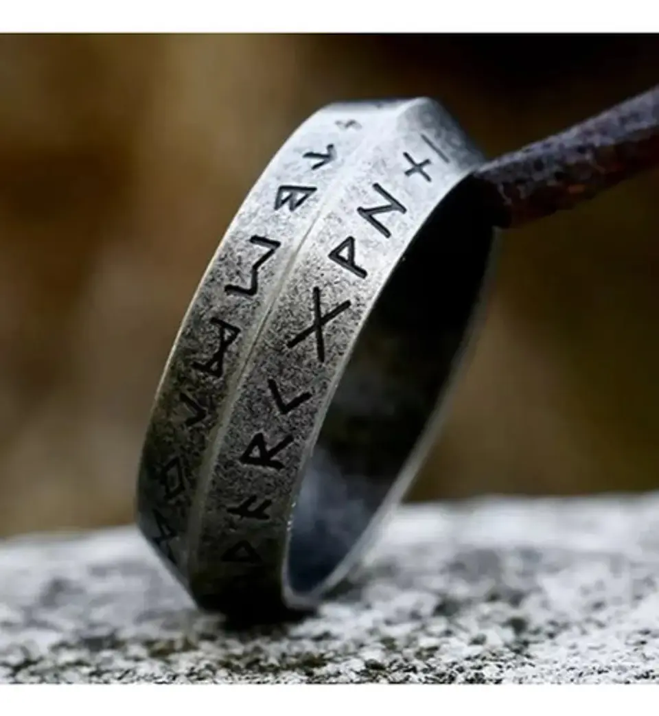 Anillo Clásico Vikingo Color Plata Acero Inoxidable Hombre 26