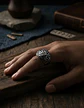  Anillo Vikingo Nudo Dragón Plateado Acero Inoxidable Hombre - Miniatura 10